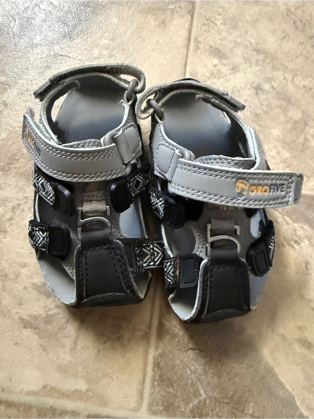 Kids Gro five adjustable shoes/sandals